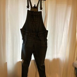 Maternity overalls